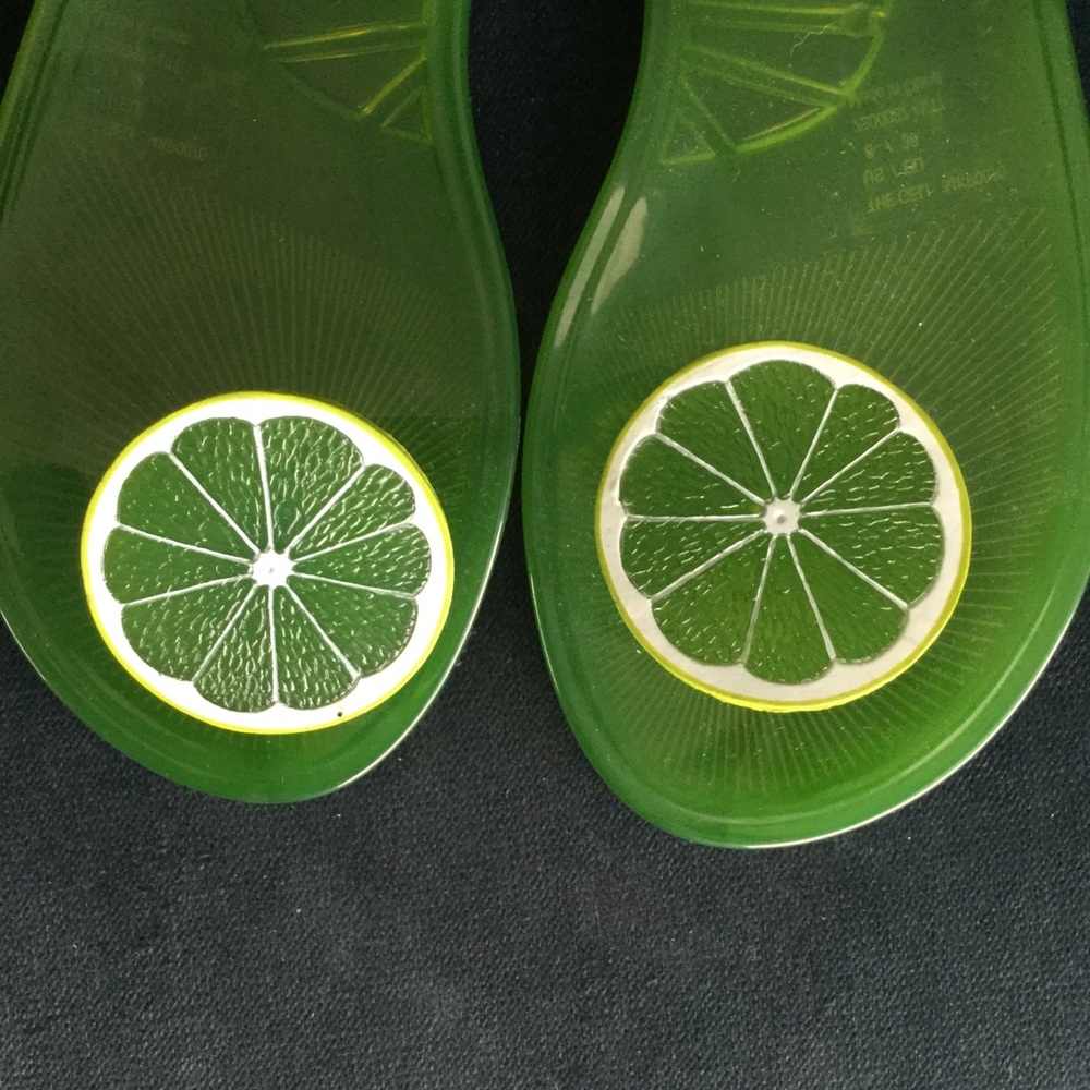 *SOLD* Katy Perry Collections Lime Jelly Sandals - Picture 2 of 5